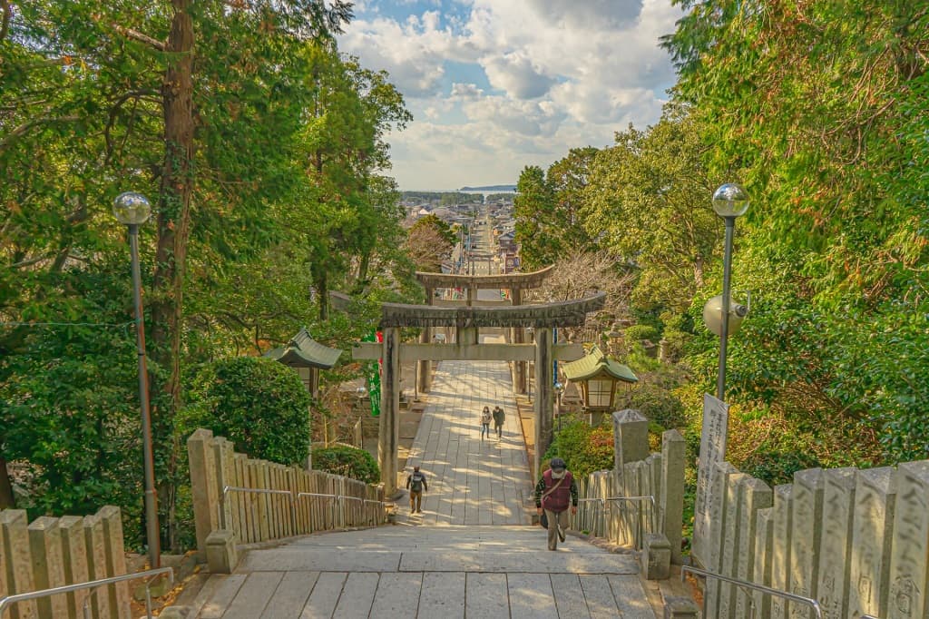 宮地嶽神社