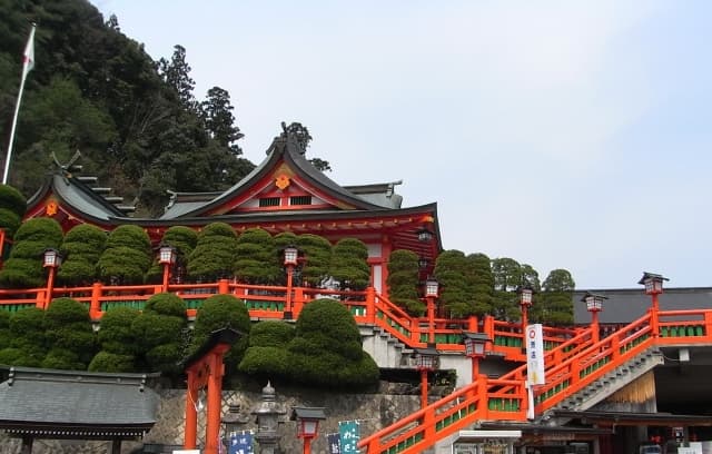 太皷谷稲成神社