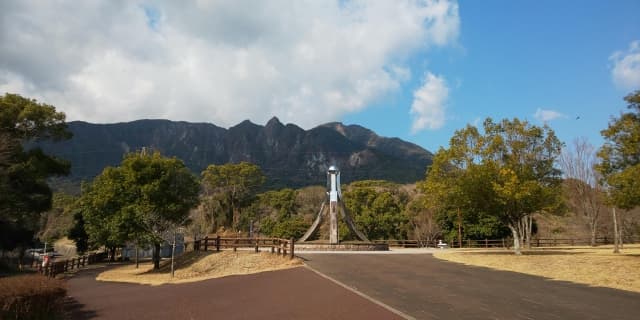 眉山