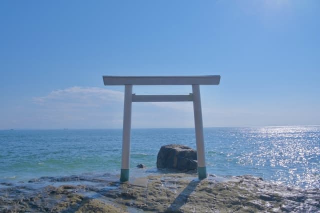 つぶて浦