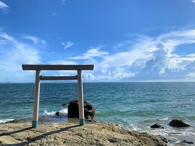 つぶて浦