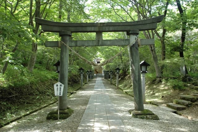 那須温泉神社