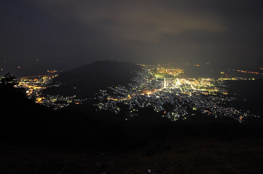 灰ヶ峰の夜景