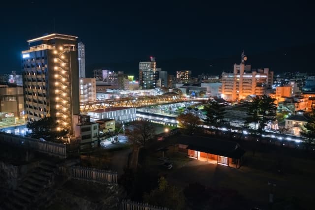 甲府市の市街地夜景