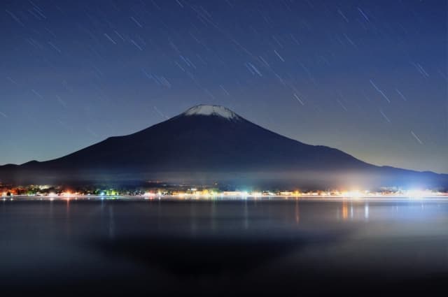 富士山と星景