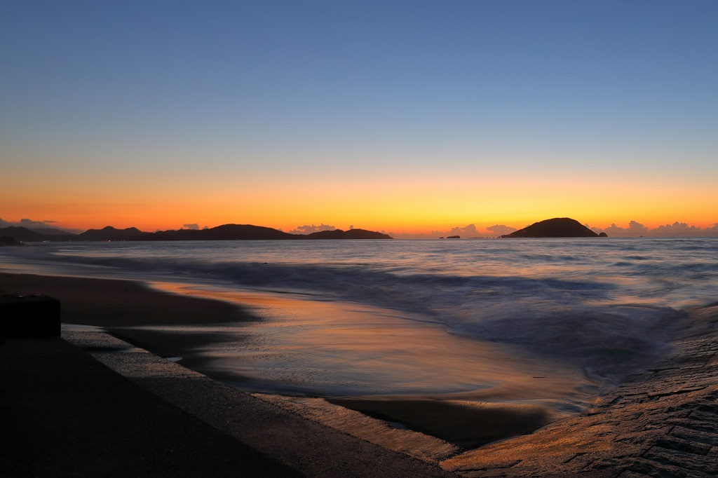 勝馬海岸の夕日