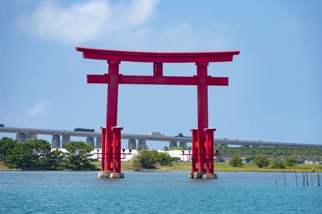 弁天島の大鳥居