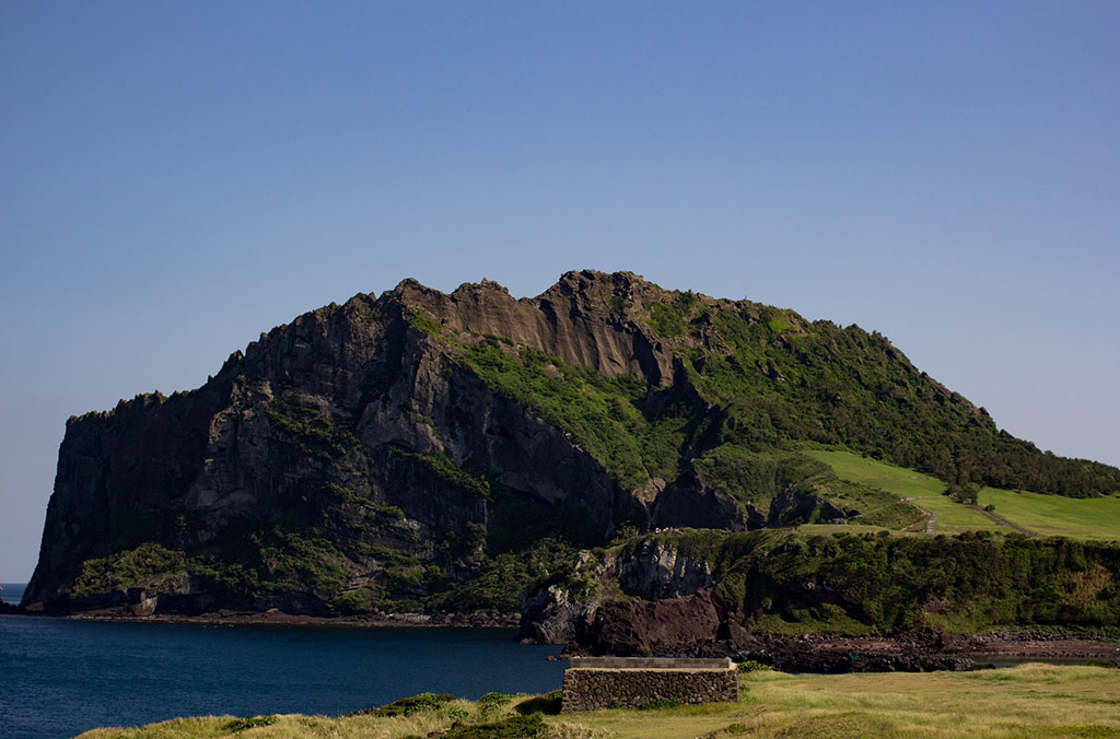 城山日出峰