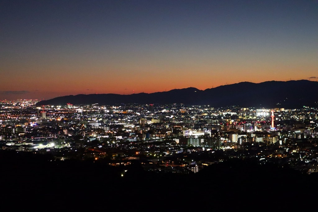 京都市営展望台の夜景