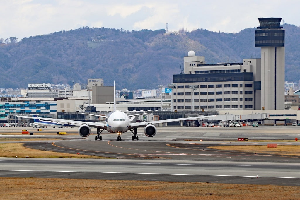 大阪国際空港