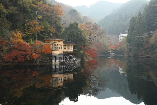 鎌北湖