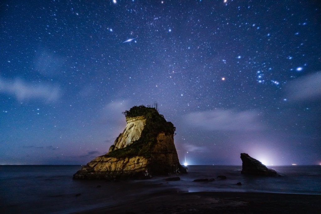 夫婦岩の星空