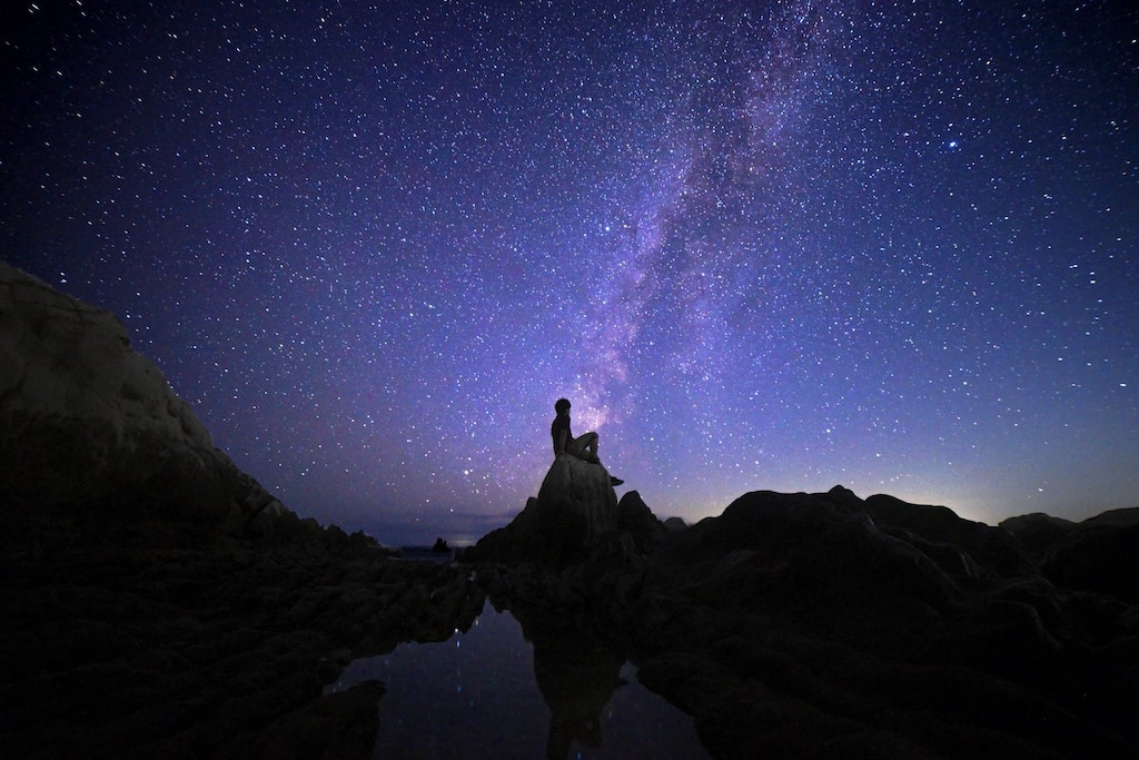 野島崎灯台の星空ポートレート