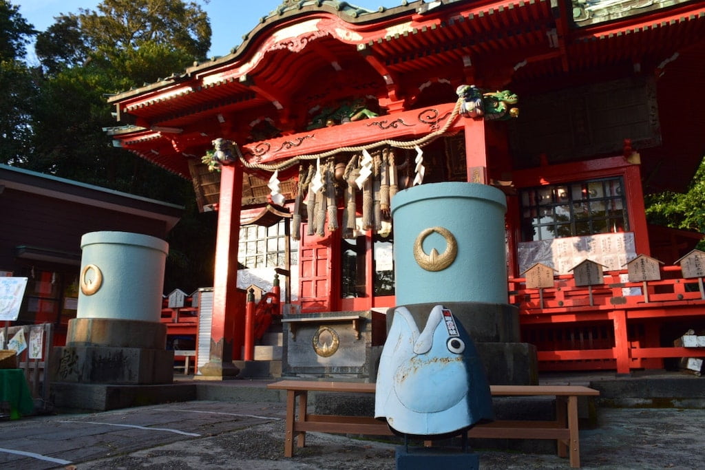 海南神社のマグロ