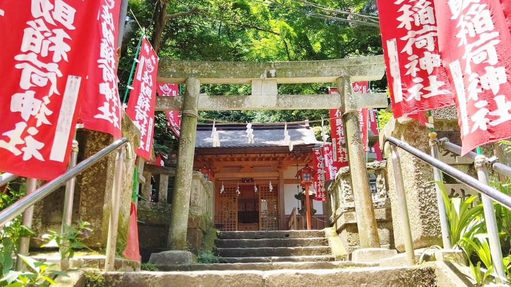 佐助稲荷神社の社殿